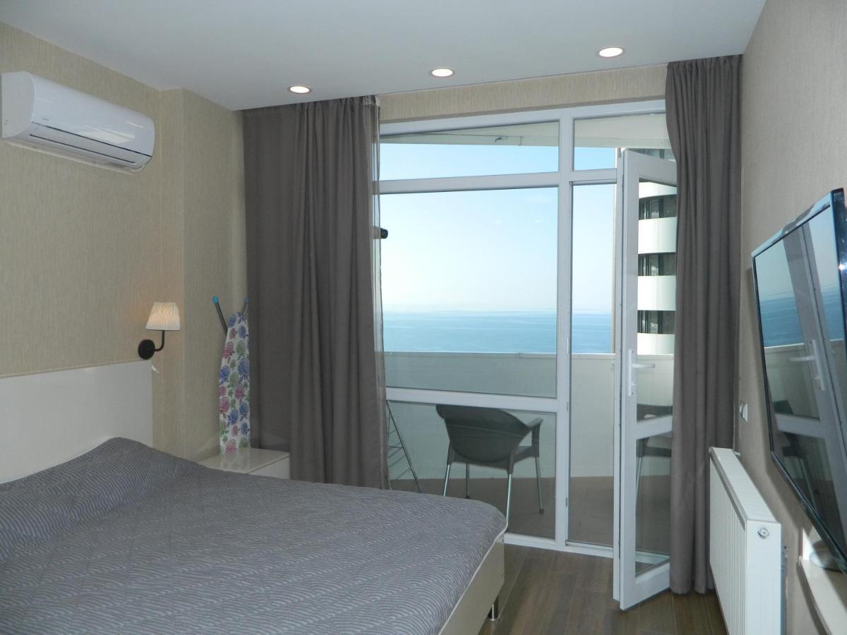 Апартамент С Видом На Море Batoumi Extérieur photo